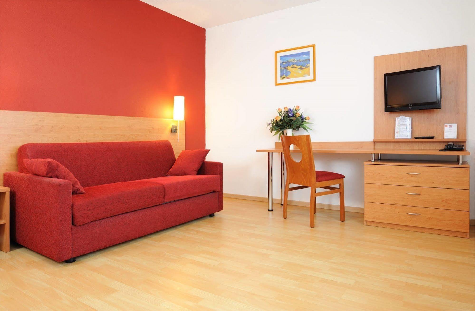Sejours & Affaires Grenoble Marie Curie Aparthotel Exterior photo
