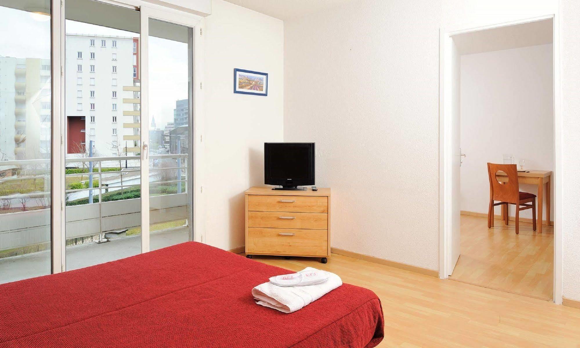 Sejours & Affaires Grenoble Marie Curie Aparthotel Exterior photo